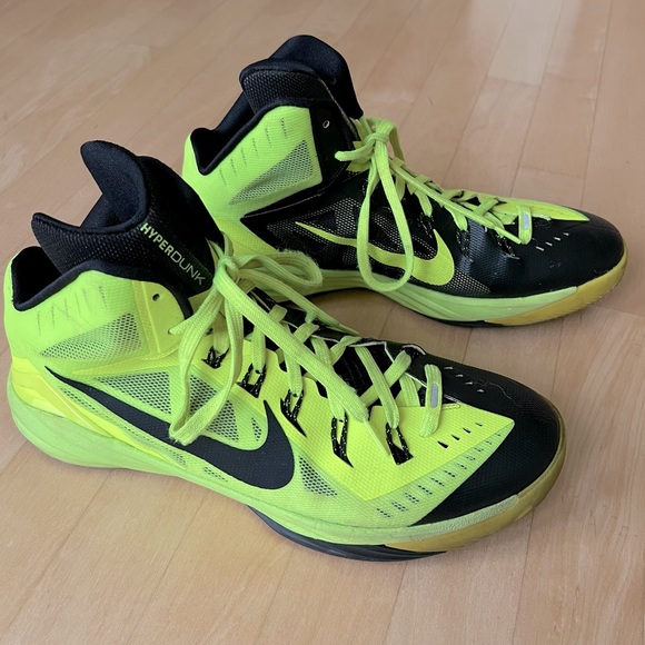 Nike Hyperdunk 2014 Volt / Black Sneakers - Picture 6 of 16